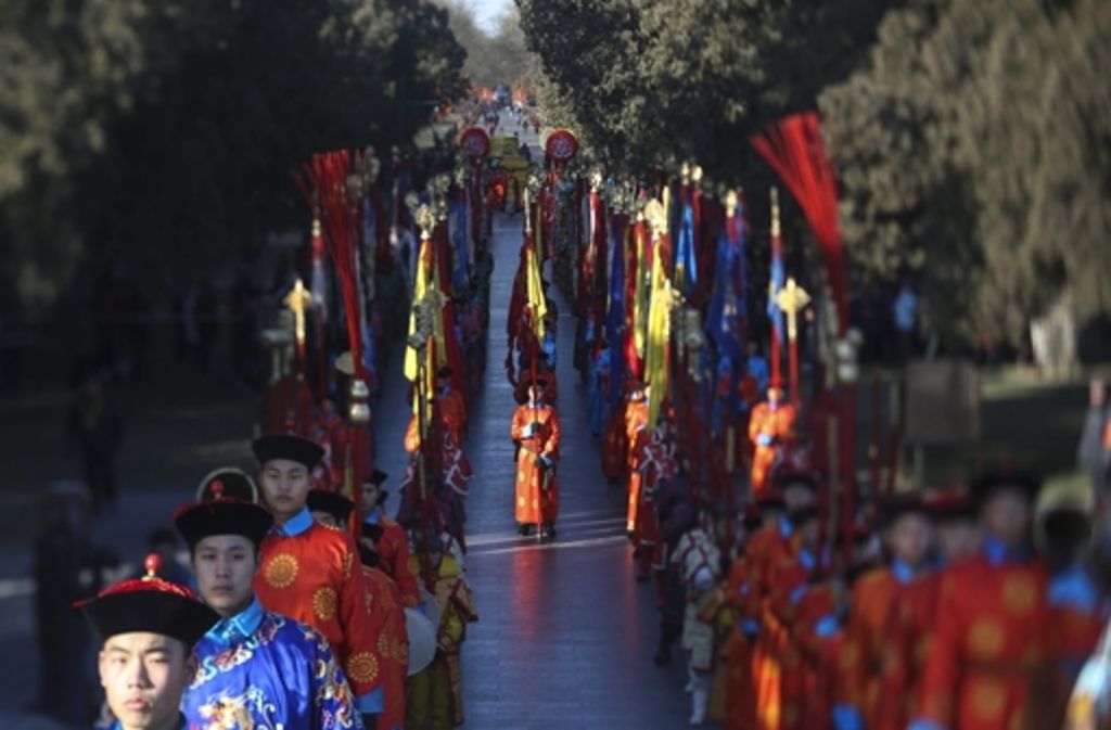 In Chinas Hauptstadt Peking proben Schauspieler für die große Parade zum chinesischen Neujahrsfest am 31. Januar.