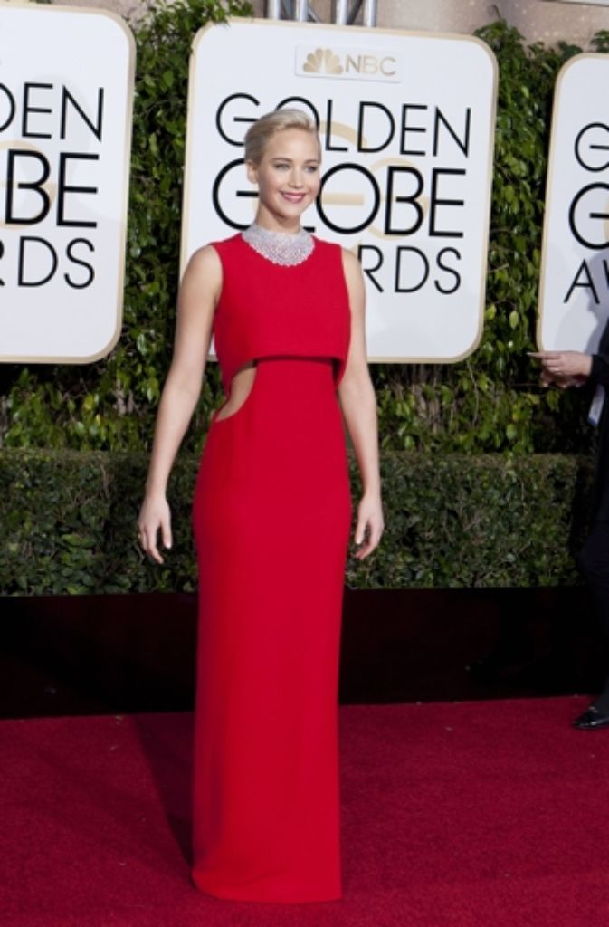 Schauspielerin Jennifer Lawrence erschien im ausgefallenen roten Kleid vor der Preisverleihung.