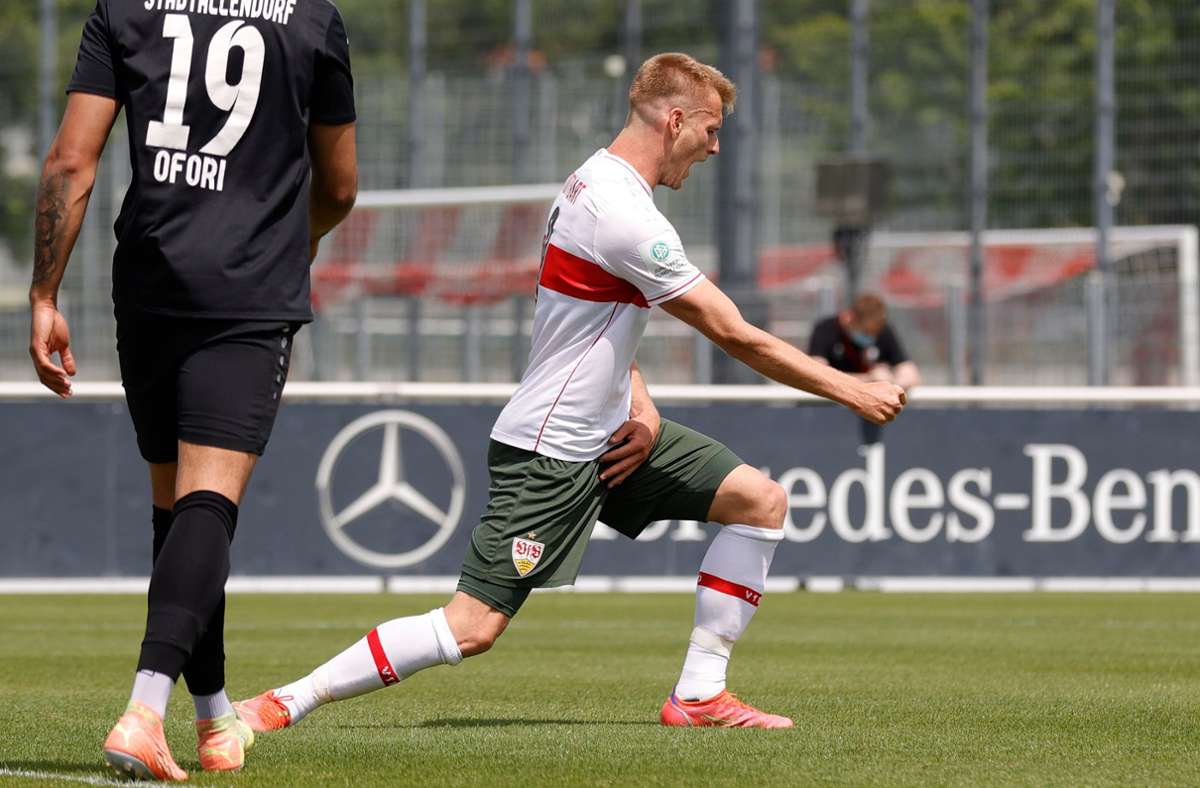 Marcel Sökler war mit fünf Toren der Mann des Tages. Am Ende stand es 7:1 für den VfB II.