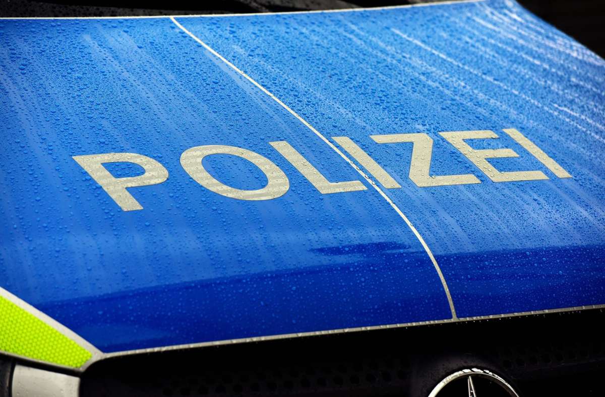 Die Polizei sucht Zeugen zu einem Rollerklau. Foto: imago images/Bonnfilm/Sepp Spiegl