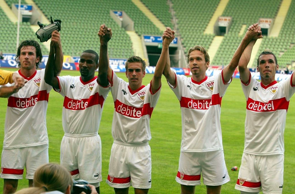 Junge Wilde (von links nach rechts): Ioannis Amanatidis, Cacau, Philipp Lahm, Andreas Hinkel und Tiffert nach einem 4:0-Pokalsieg gegen Bayer 04 Leverkusen 2003.