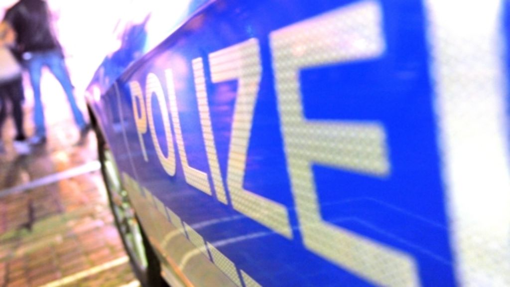 Zeugen gesucht in Bad Cannstatt: Raubüberfall in der Bahnhofstraße