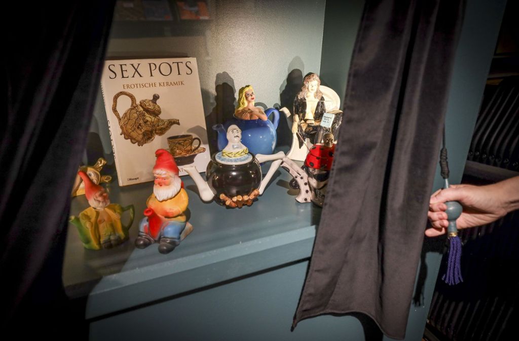 Vorhang auf: Erotisches Keramik-Kabinett.