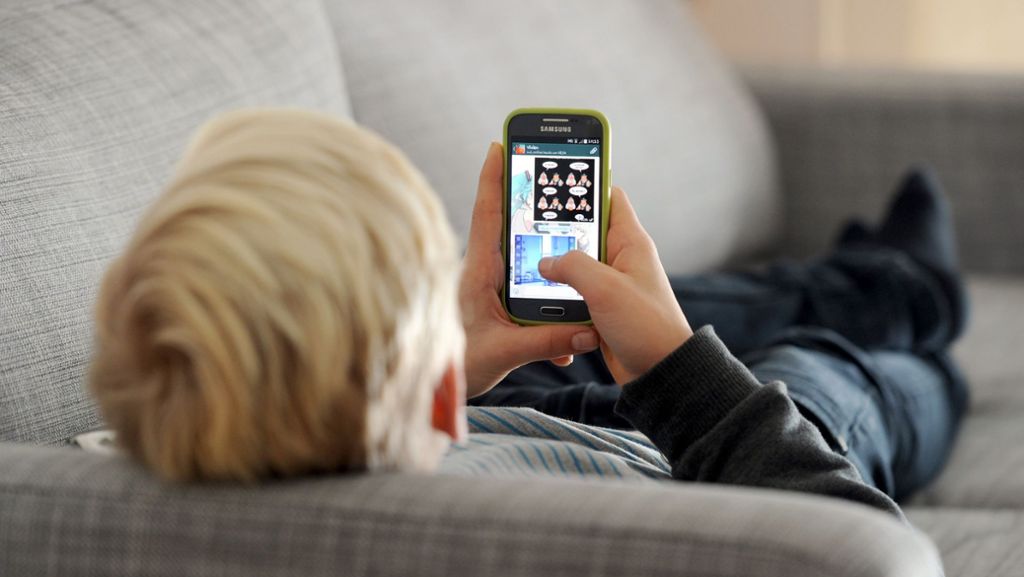 Mediennutzung: Smartphone-Verbot für Kinder unter 14 gefordert