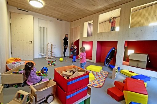 Nicht nur im Kinderhaus Schloss  in der Kernstadt  sollen Kleinkinder betreut werden, sondern auch in den Stadtteilen.. Foto: factum/Bach