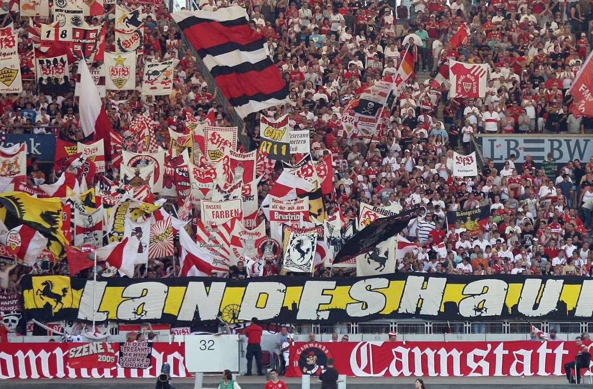 Die Anhänger des VfB freuten sich über einen wichtigen Heimsieg.