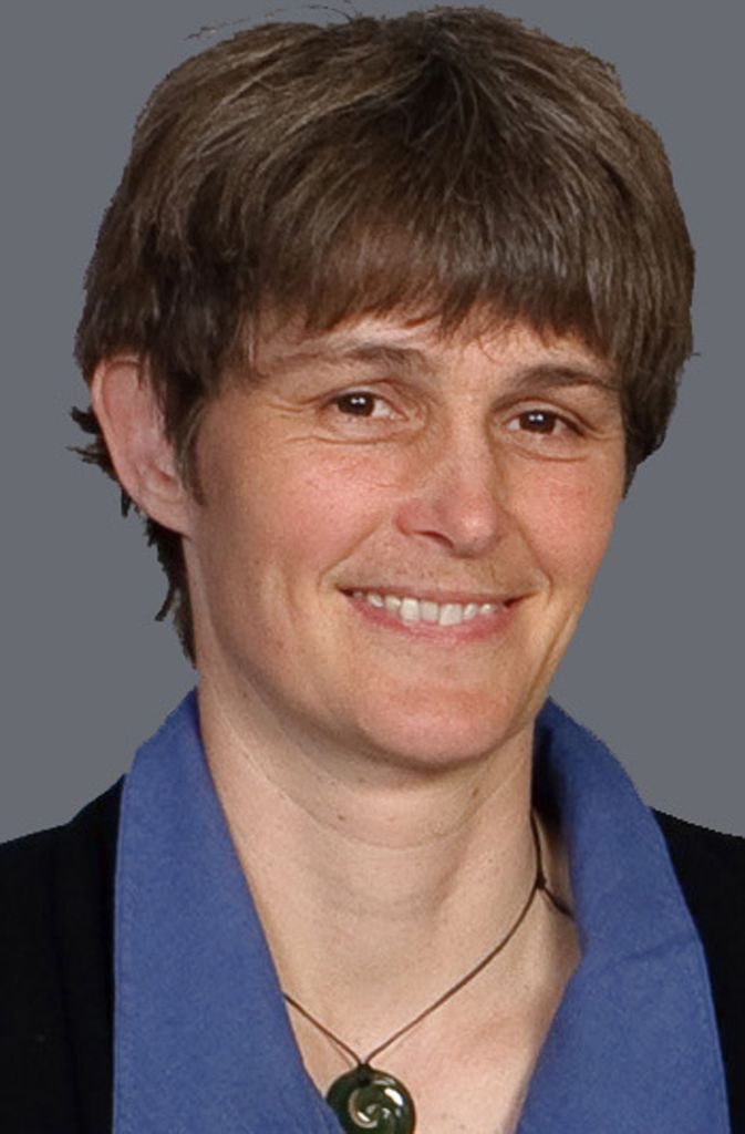Katrin Schaller ist Biologin und Wissenschaftliche Mitarbeiterin bei der Stabsstelle Krebsprävention/WHO-Kollaborationszentrum für Tabakkontrolle des Deutschen Krebsforschungszentrums (DKFZ).