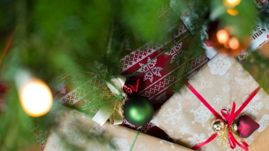 Umtausch nach Weihnachten: Wohin mit unnützen Geschenken?