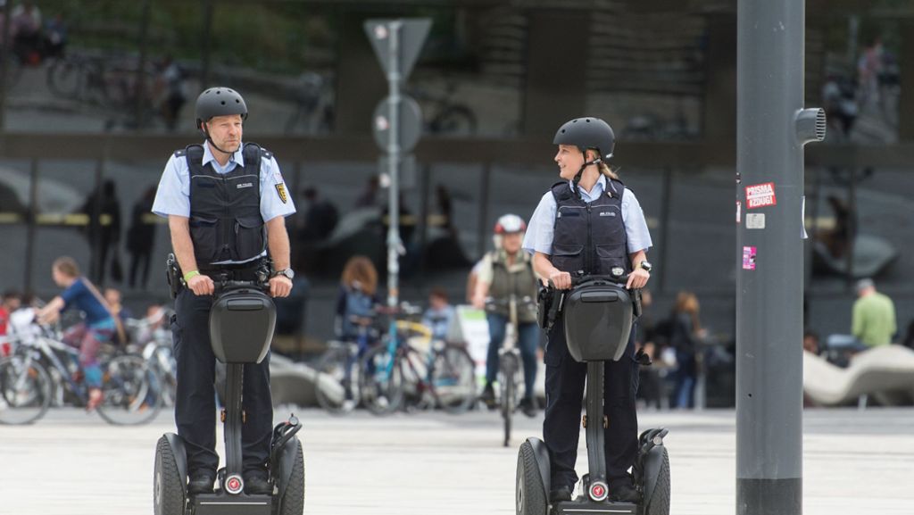 Freiburg: Polizisten testen Einsätze mit Segways
