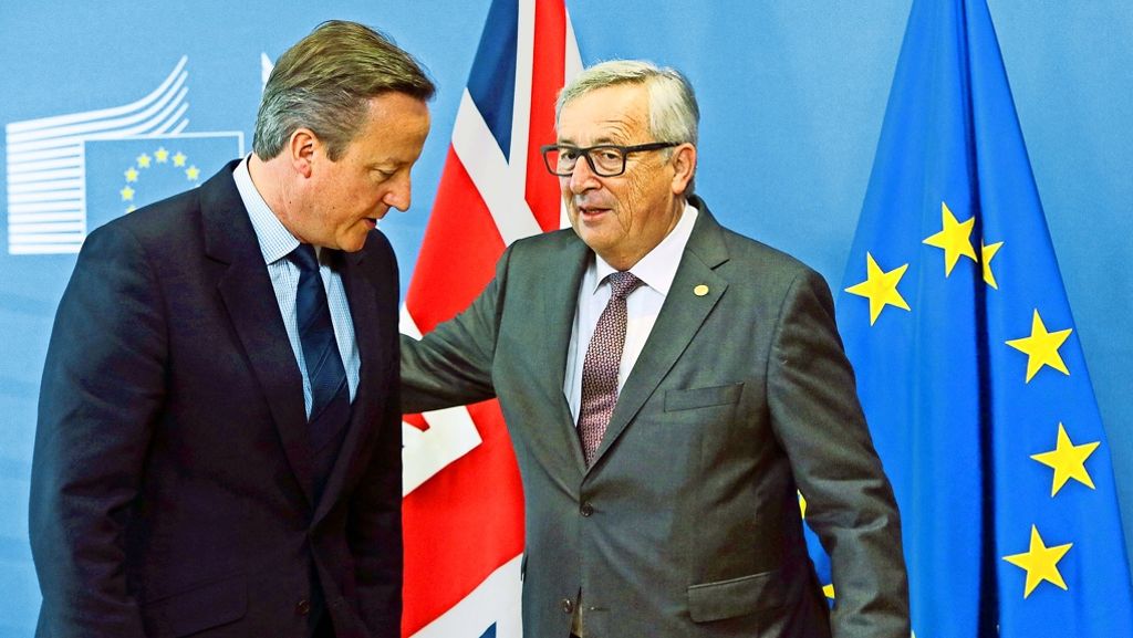  Nach dem Brexit hat Cameron bei seinem mutmaßlich letzten EU-Gipfel eine geballte Ladung Gefühle abbekommen. 