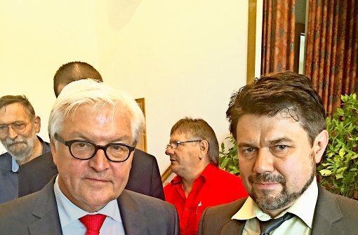 Seit 22 Monaten sucht Thomas Karzelek (rechts) nach seiner Tochter Lara. Jetzt hat er den Außenminister Frank-Walter Steinmeier getroffen. Foto: privat