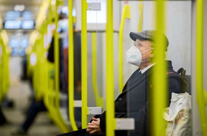 ÖPNV im Landkreis Göppingen: Busunternehmen fordern: Masken weg