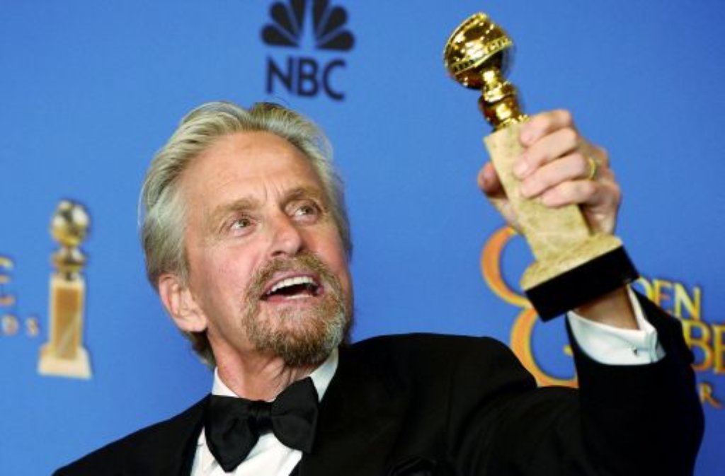 Der mutige Einsatz wird belohnt. Douglas holte die Emmy-Trophäe und den Golden Globe als bester Schauspieler in einem TV-Film.