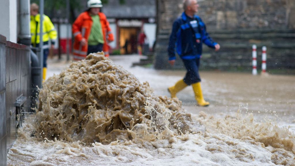 Überschwemmungen in Niedersachsen: Landkreis Goslar ruft Katastrophenalarm aus