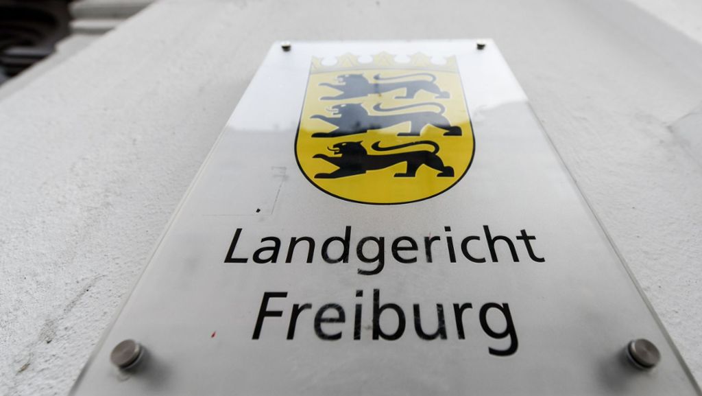 Prozess um Vergewaltigung in Freiburg: Angeklagter verweigert Aussage