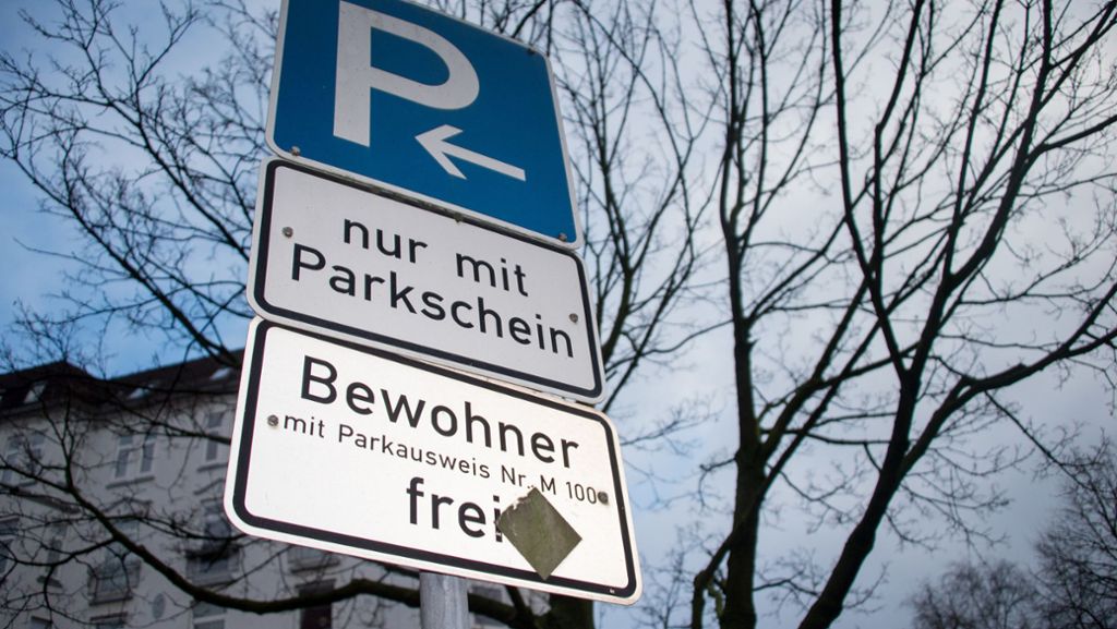  Auf städtischen Parkplätzen in Waiblingen darf ab sofort kostenlos geparkt werden. Der Gebührenerlass gilt noch bis zum 19. April – was er mit dem neuartigen Coronavirus zu tun hat, lesen Sie hier. 