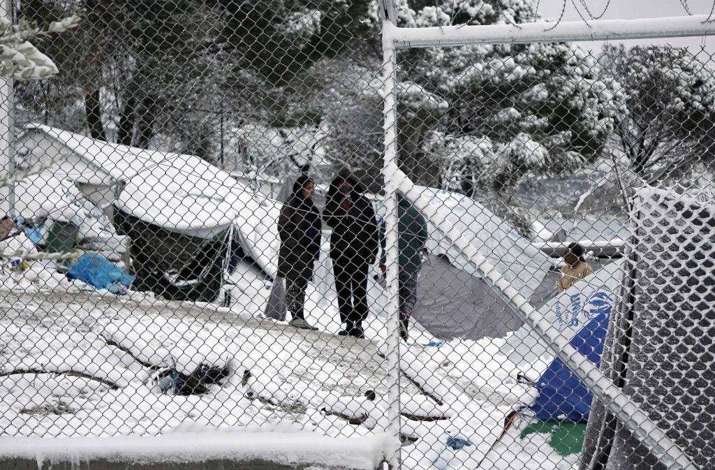 Auch auf der Insel Lesbos – hier in einem Flüchtingscamp – schneite es heftig.