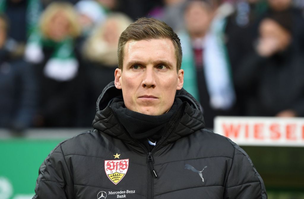 Hannes Wolf führte Timo Baumgartl und den VfB zurück in die Bundesliga. Unvergessen der Jubel nach dem geglückten Aufstieg. Die Ernüchterung kam schnell. Am 24. Juli 2017 verlängerte Wolf seinen Vertrag bis Juni 2019. Am 28. Januar 2018 trennte sich der VfB von Wolf. Wolf ist seit Oktober 2018 Trainer des Hamburger SV und ist mit dem Club auf dem Weg zurück in die Bundesliga.