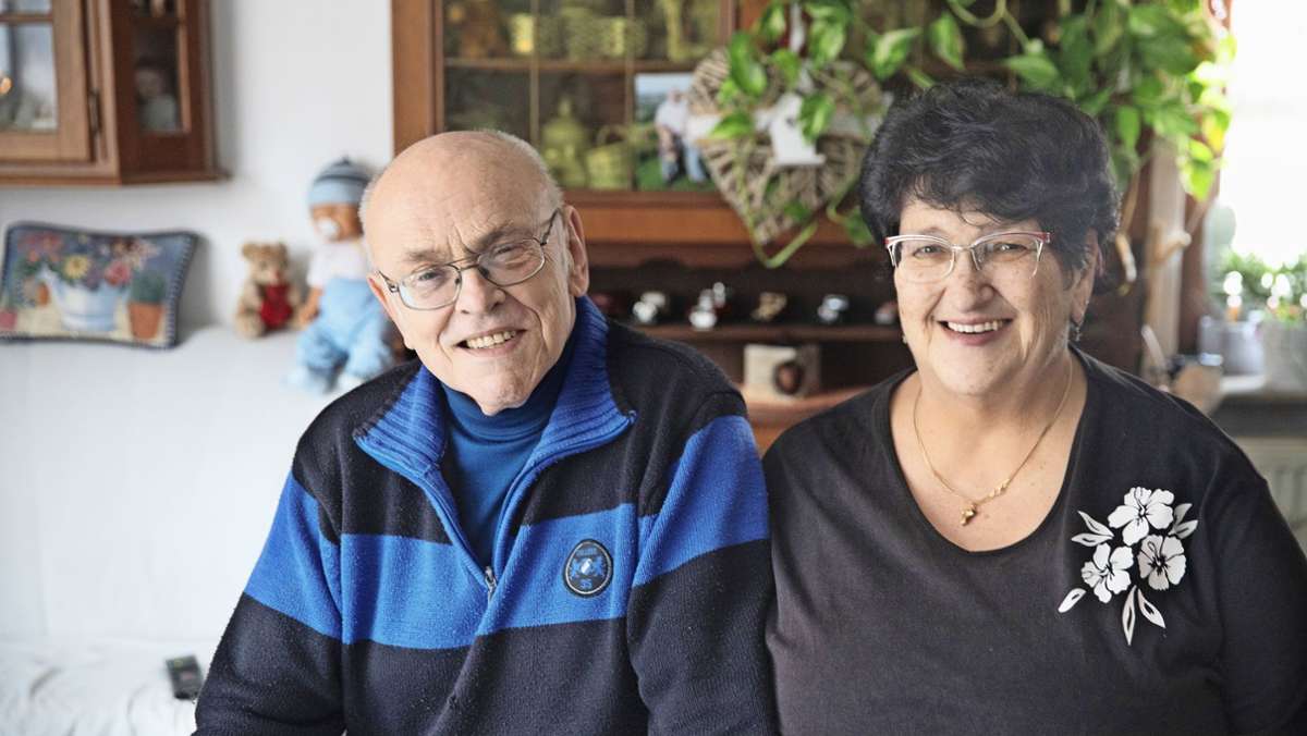  Für andere Menschen engagieren sich Wolfgang und Susi Lier beim Deutschen Roten Kreuz in Köngen. Dafür bekam das rührige Ehepaar jetzt einen Ehrenamtspreis. 