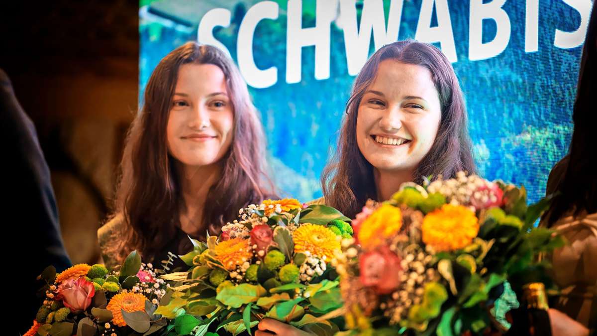 Wahl der Schwäbischen Waldfee: Diese Zwillingsschwestern konnten die Jury überzeugen