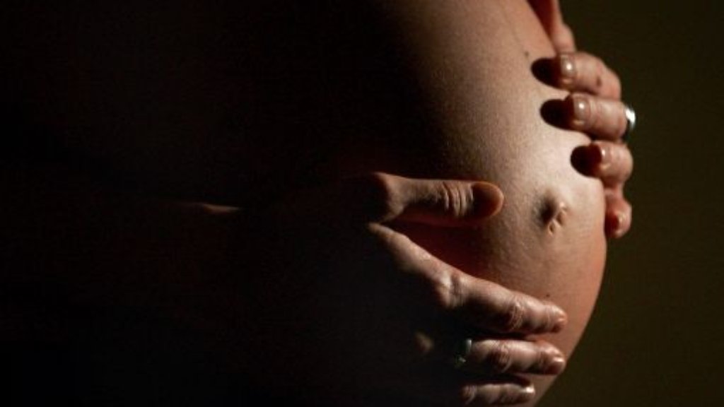 Hochschwangere abgewiesen?: 41-Jährige stirbt kurz nach Entbindung
