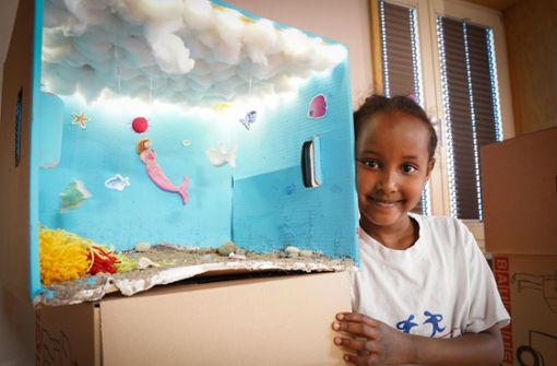 Die fünfjährige Sumaya träumt davon, eine Meerjungfrau zu sein. Foto: Edgar Layher