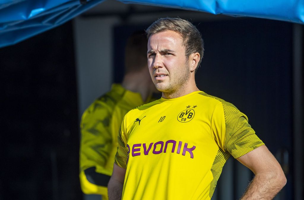 Unter BVB-Trainer Lucien Favre spielt Mario Götze keine Rolle mehr. Foto: dpa/David Inderlied