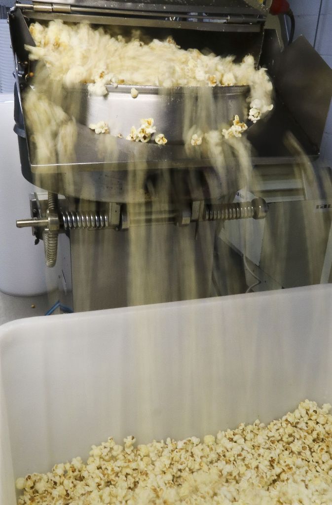 Für den Verkauf in den firmeneigenen Läden produziert Jung auch Popcorn.