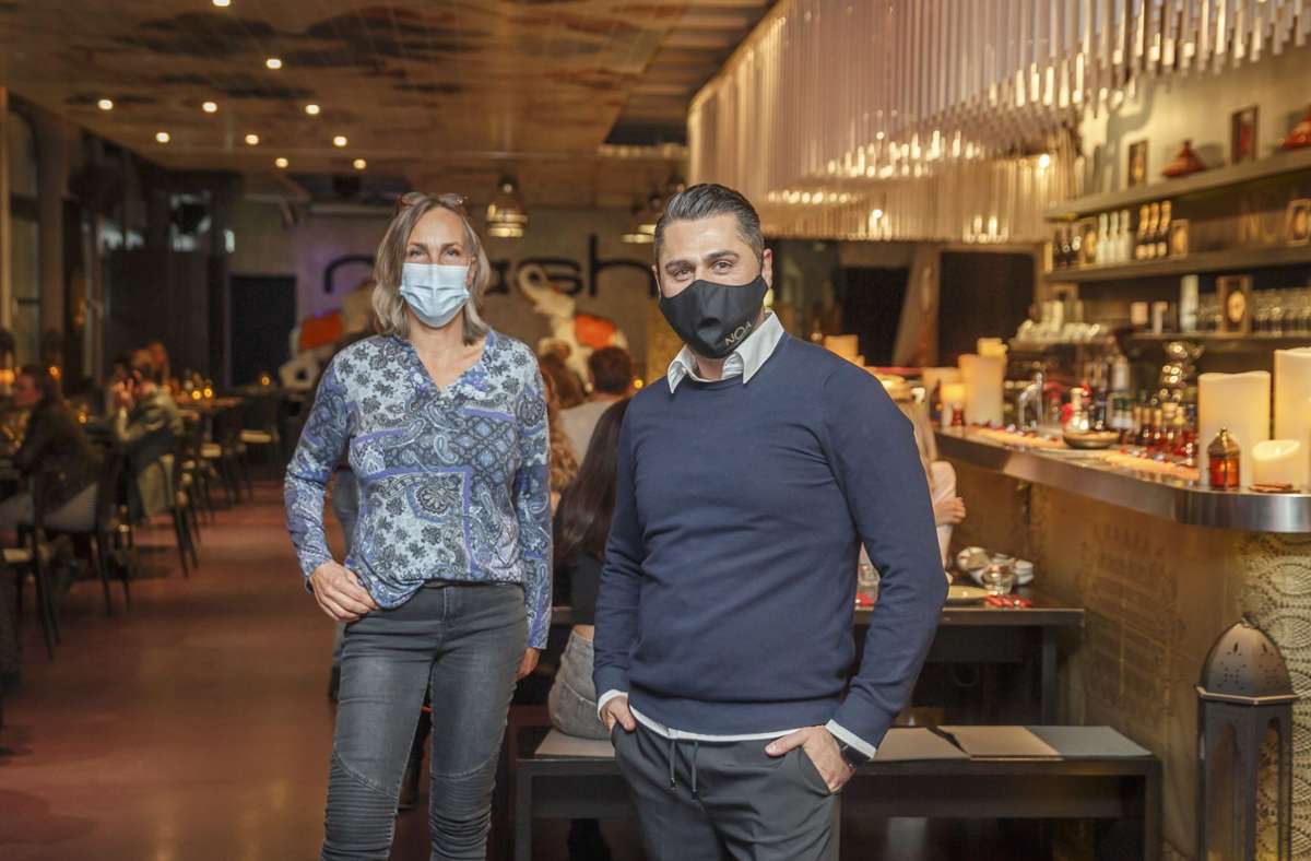 Stefanie Stoll und Nima Nafeei haben in 21 Tagen das Konzept des Pop-up-Restaurants Noa im Mash entwickelt.
