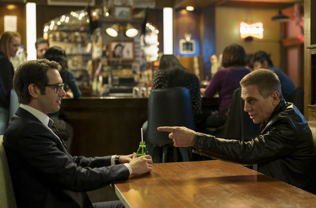 Josh Groban (li.) und Tony Danza in „The Good Cop“