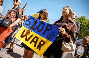 Demonstranten feiern ESC-Gewinn der Ukraine als symbolischen Sieg