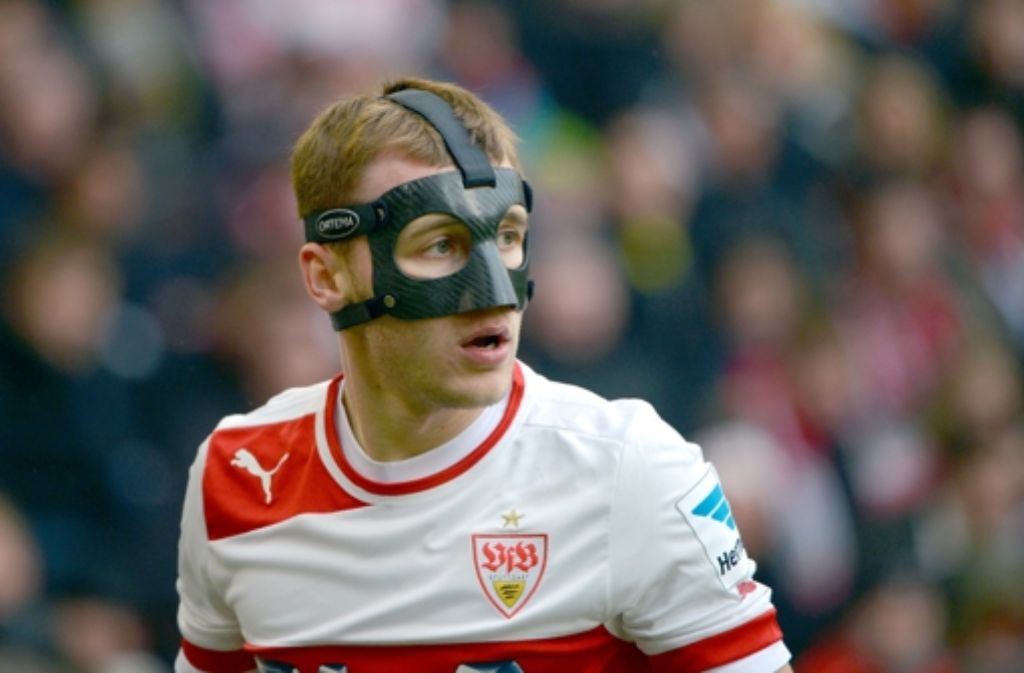 Der Maskenmann Maxim trifft – trotzdem verliert der VfB gegen Dortmund.