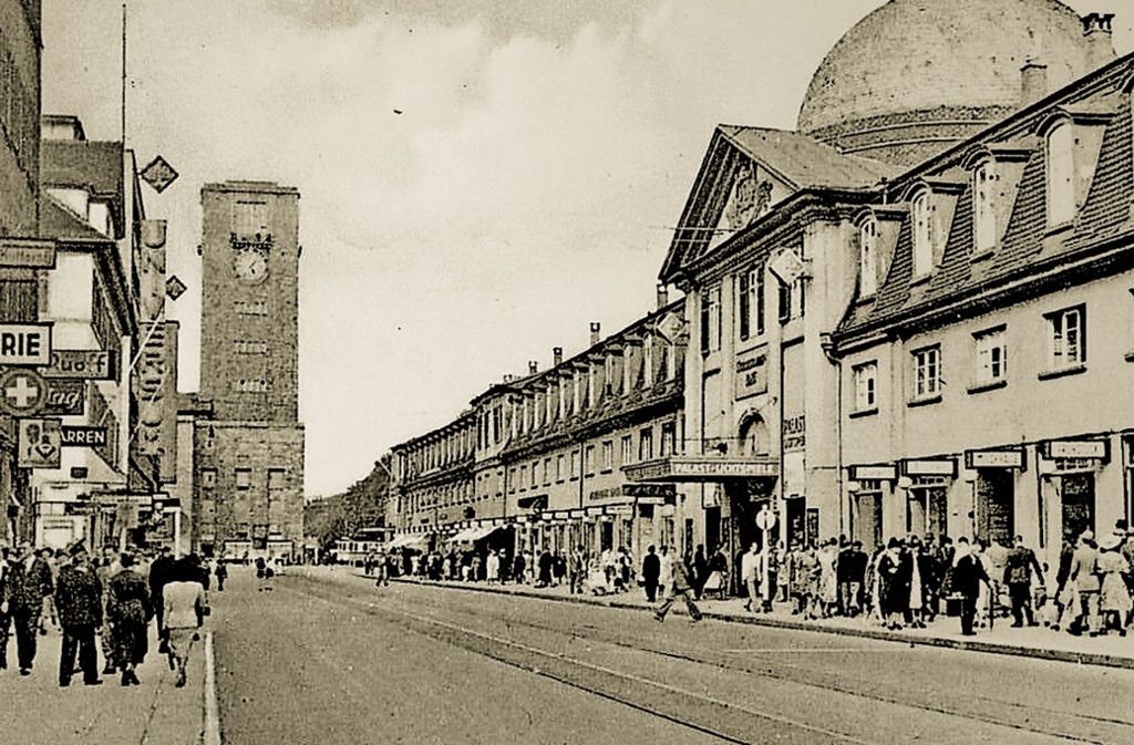 Die Palast-Lichtspiele (rechte Seite) befanden sich im ehemaligen Marstall unweit des Hauptbahnhofs.