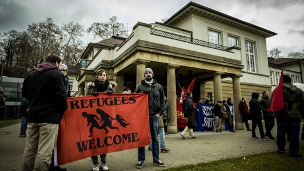 Demo in Stuttgart: Proteste gegen AfD-Treffen