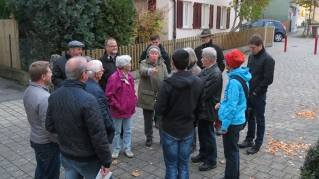  Zum letzten Filderstädter Stadtteilspaziergang in Harthausen zum Thema Mobilität kamen die meisten Leute. Sie kritisierten einige Punkte und diskutierten engagiert. Gleichzeitig gab es aber auch viele Anregungen für die Planer. 