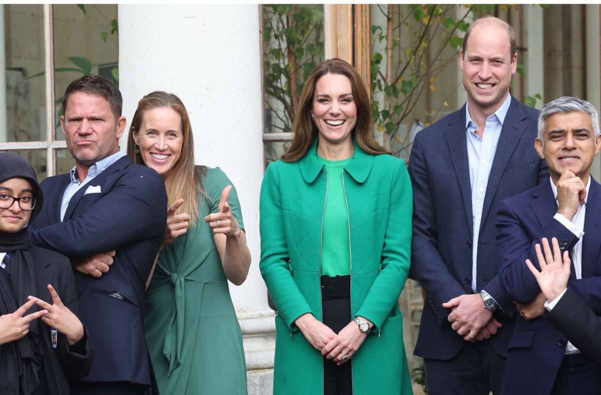 Herzogin Kate und Prinz William hatten prominente Unterstützung dabei: Londons Bürgermeister Sadiq Khan (rechts), Naturschützer Steve Backshall und die Olympionikin Helen Glover (links neben Herzogin Kate).