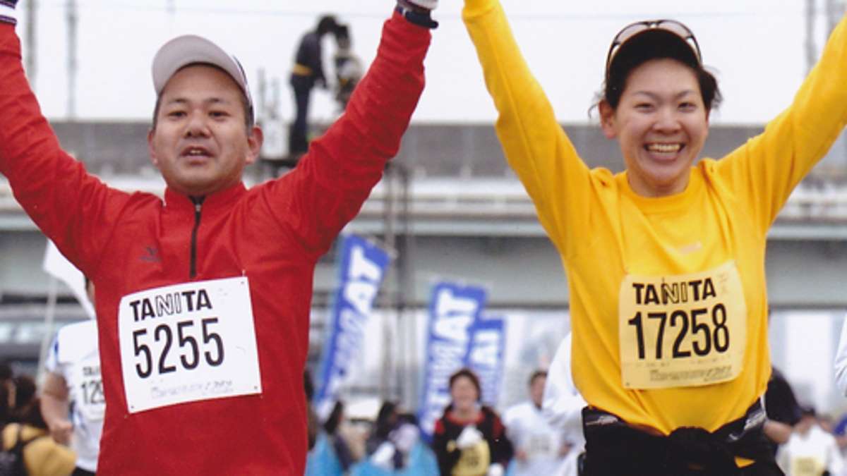 Japaner beim StZ-Lauf: Wataru Lino zeigt Flagge