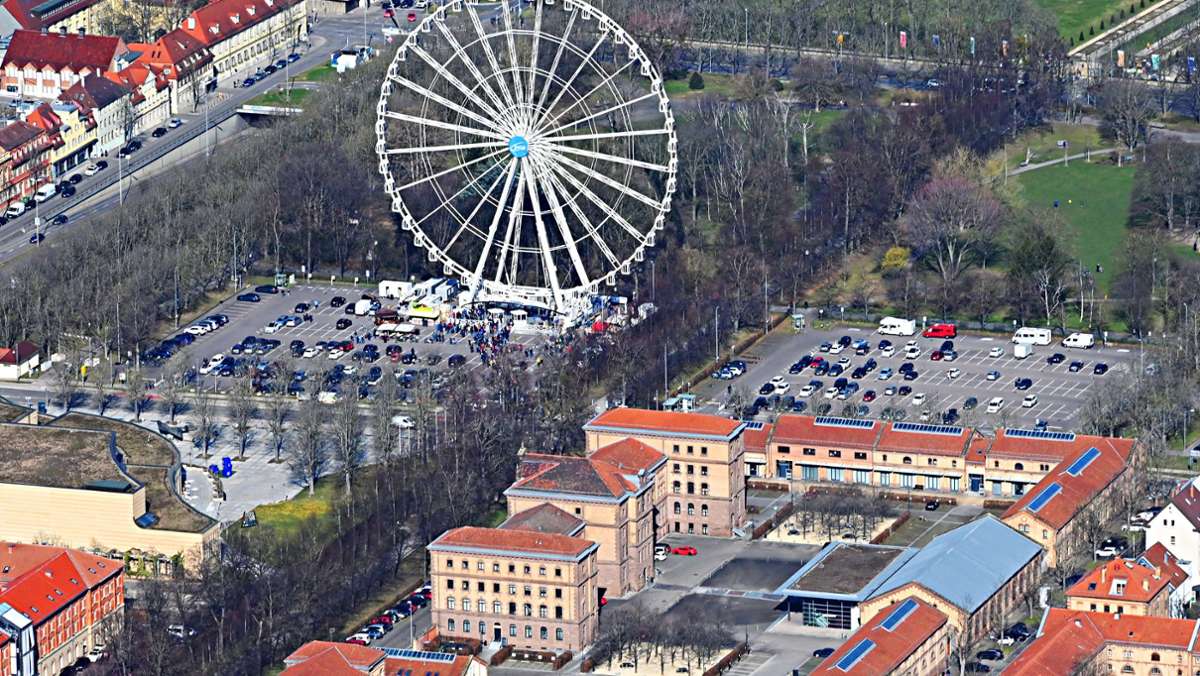 Riesenrad in Ludwigsburg: Zufriedenheit trotz einiger leerer Gondeln