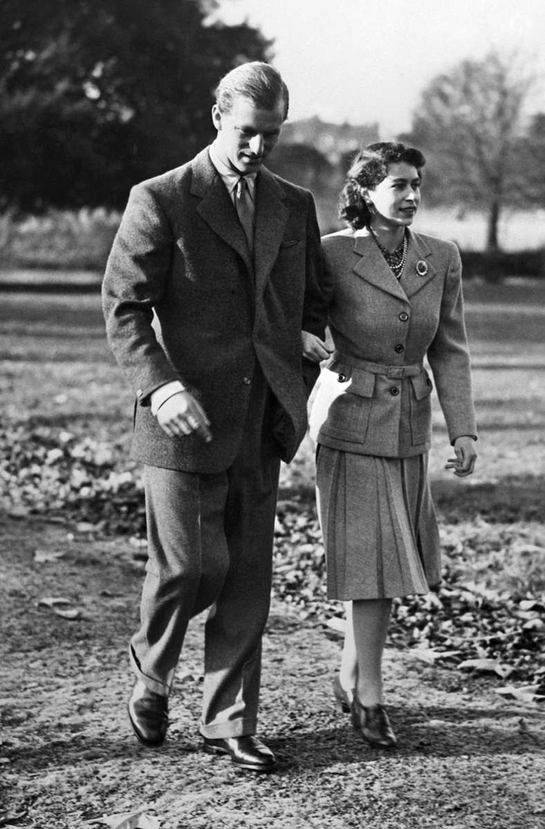 November 1947: Honeymoon in Hampshire – Elizabeth und Philip als glückliche „Newly Weds“.