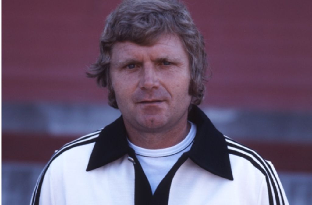1977/78: Nach zwei Spielzeiten in der zweiten Liga gelingt dem VfB unter Trainer Jürgen Sundermann der Aufstieg ins Bundesliga-Oberhaus. Der VfB beendet die Saison nach einem Fehlstart aber immerhin auf Rang 4.