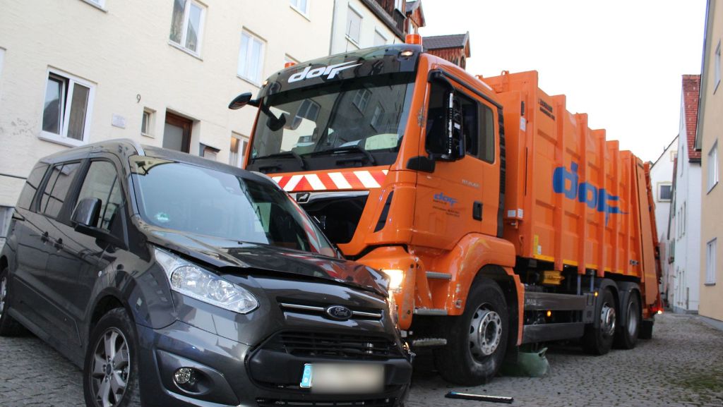 Kaufbeuren: Mülllaster-Fahrer erliegt seinen Verletzungen