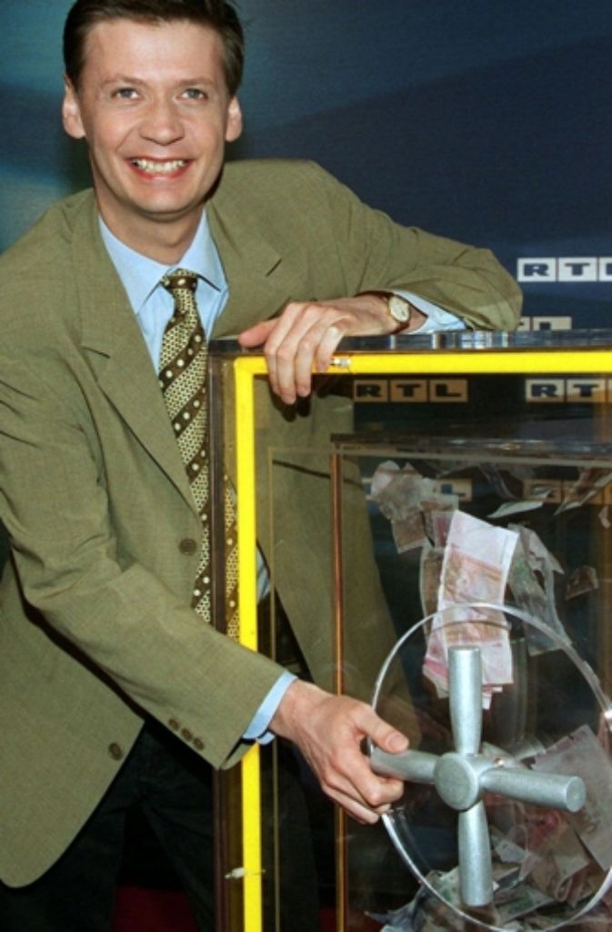 1998 führte Jauch die Show „Millionär gesucht“ bei RTL ein.