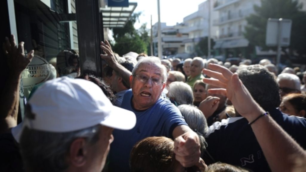 Griechenland-Krise: Rentner strömen zu den Banken