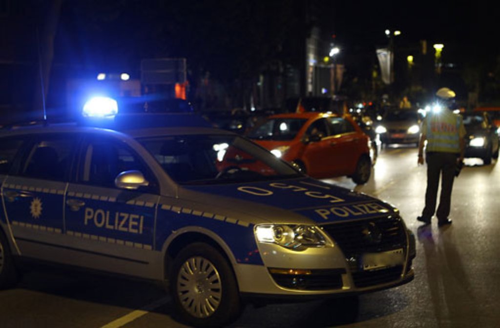 Bei einem Verkehrsunfall am Freitagabend in Stuttgart-Bad Cannstatt mussten die Polizeibeamten eine unerfreuliche Feststellung machen. Foto: SIR