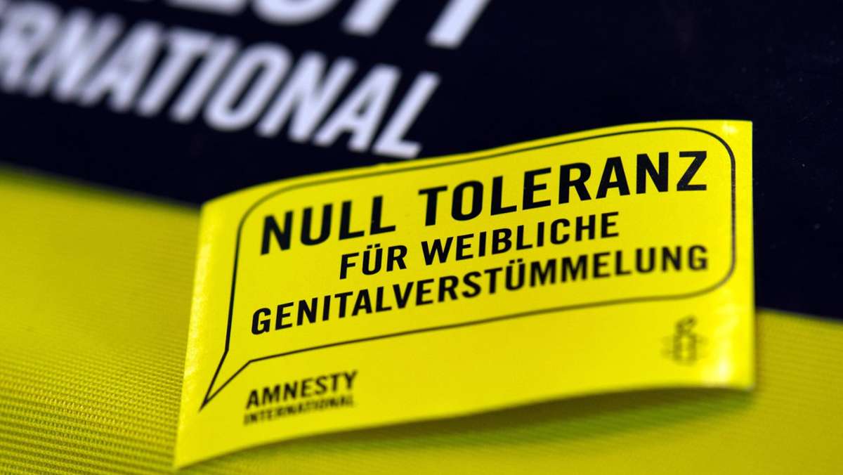 Baden-Württemberg: Schätzung: Genitalverstümmelungen bei 10 000 Frauen