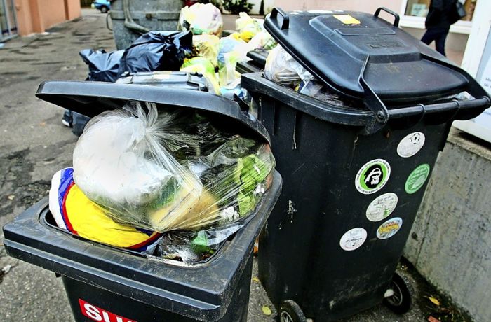 Müllabfuhr wird um  neun Prozent teurer