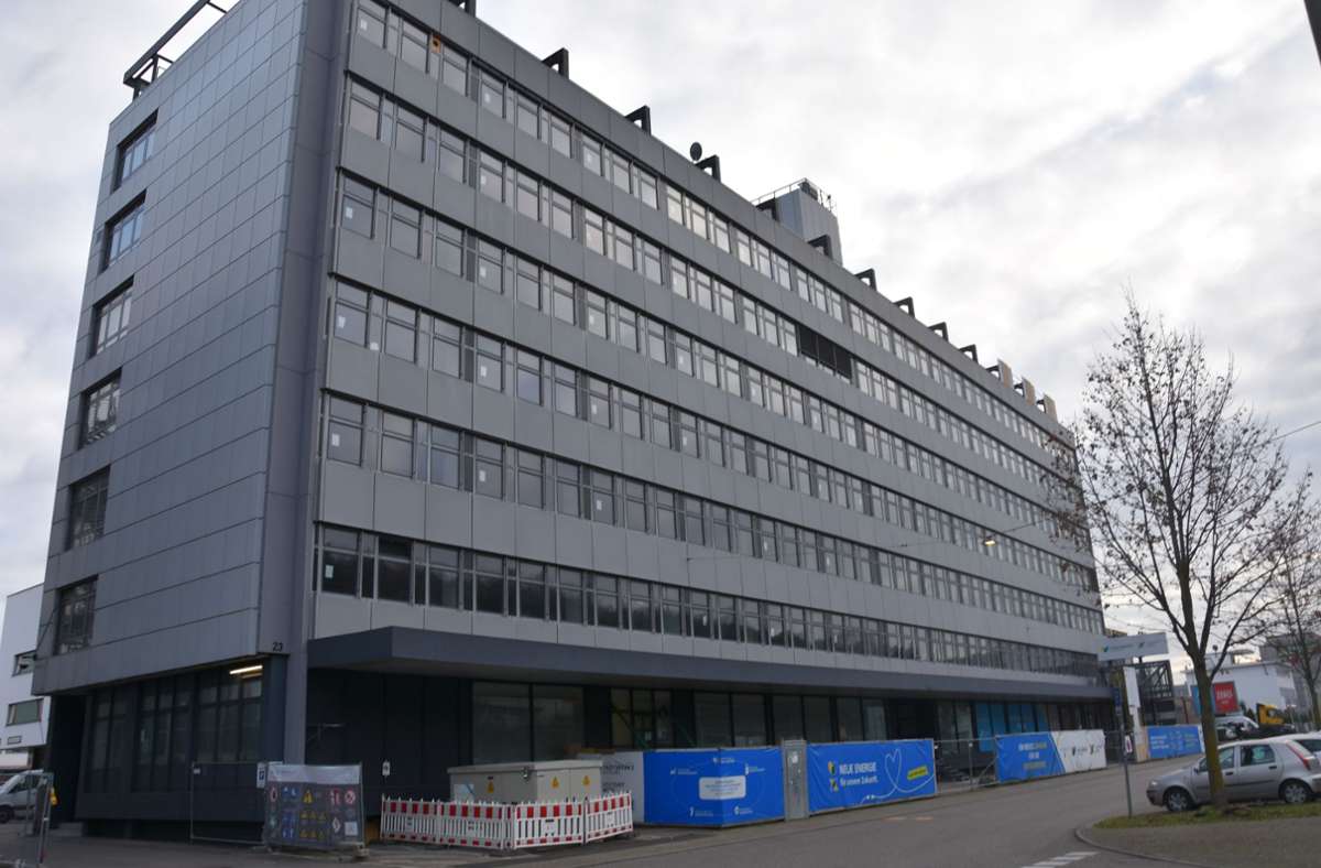 ... ein Innovationszentrum bilden. Die Stadtwerke Stuttgart ziehen bald in das umgebaute Gebäude in der Kesselstraße.