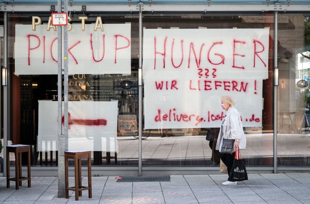 In Stuttgart bieten viele Gastronomien Lieferdienste an. Foto: dpa/Marijan Murat