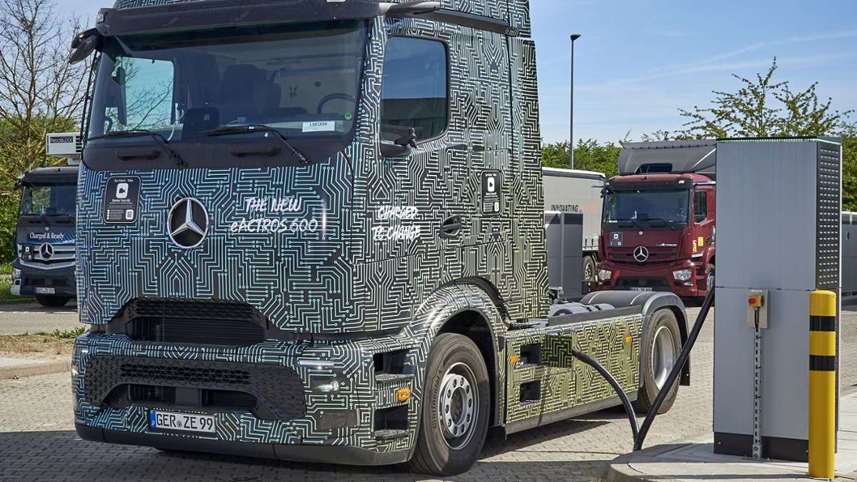 Daimler Truck: Lkw-Hersteller mit Erfolg beim schnellen Laden von E-Lkw