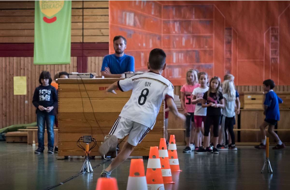 Bewegung und Sport in Vereinen wie in Vor-Corona-Zeiten – das hat vielen Kindern und Jugendlichen im Lockdown gefehlt. Foto: Lichtgut/Achim Zweygarth